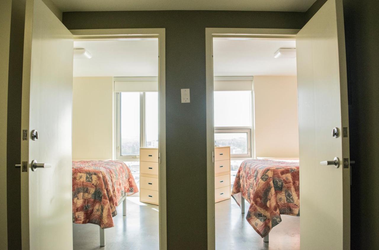 Sait Residence & Conference Centre - YYC Екстериор снимка